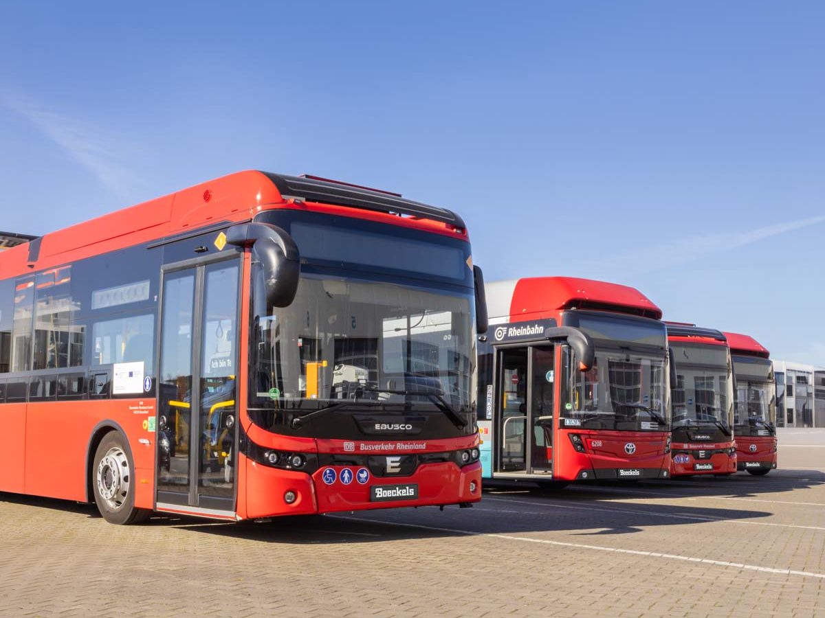Wasser- und Elektrobus Omnibus Boeckels