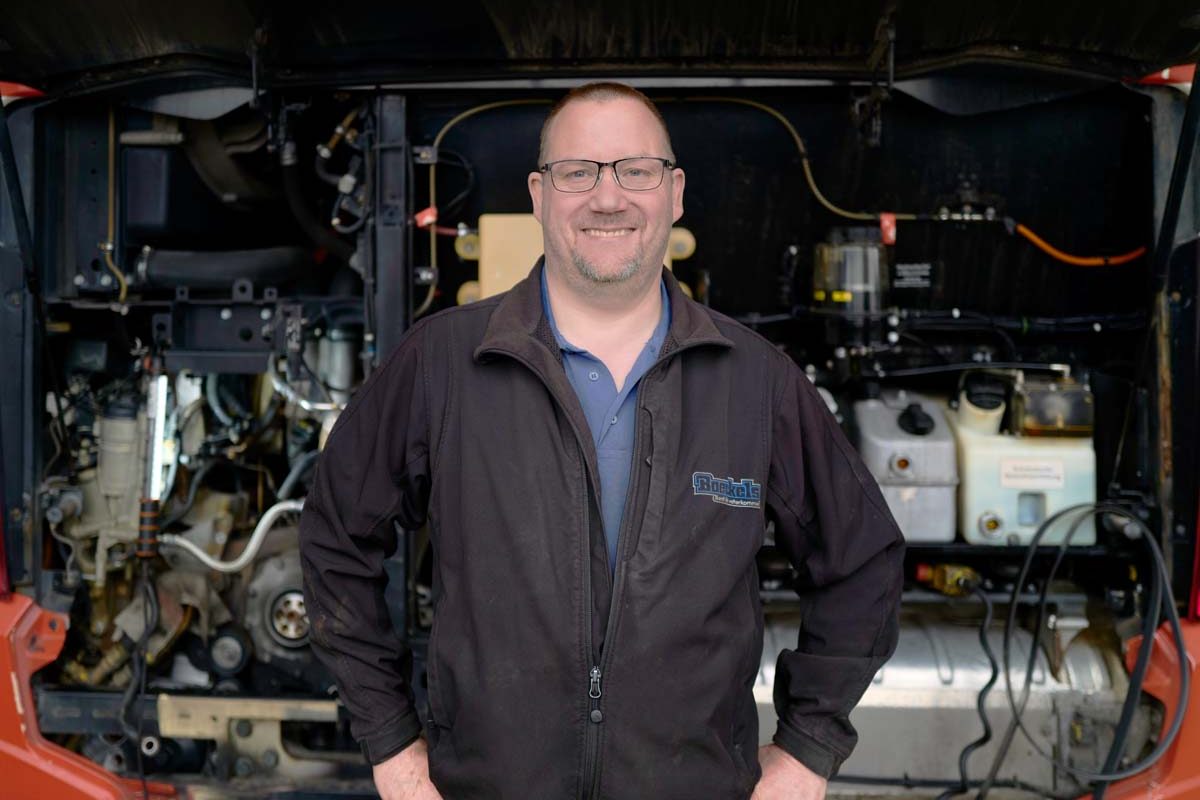 Service Wartung und Reparatur Nutzfahrzeuge Omnibus Boeckels